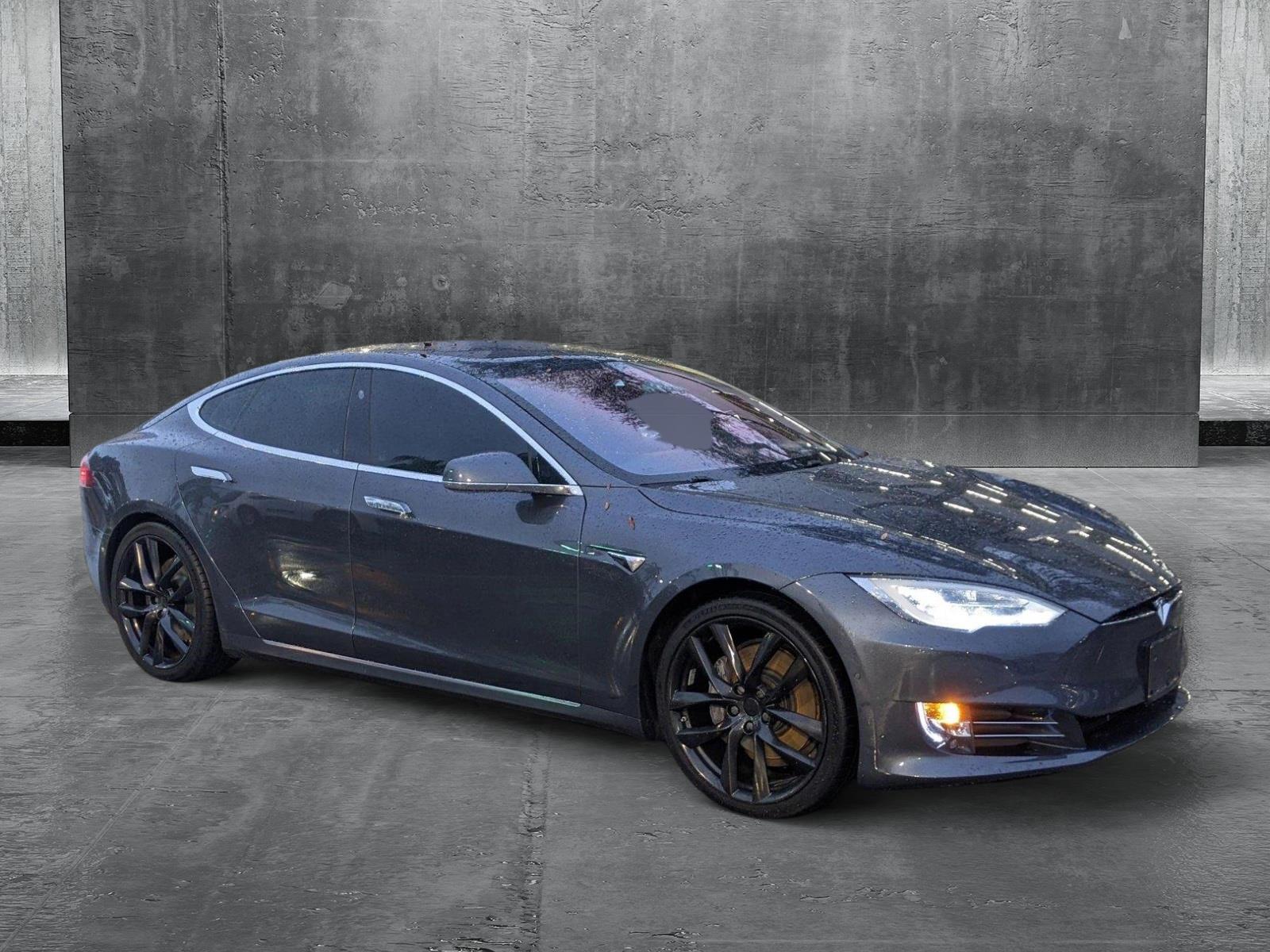 2017 Tesla Model S Vehicle Photo in PEMBROKE PINES, FL 33024-6534