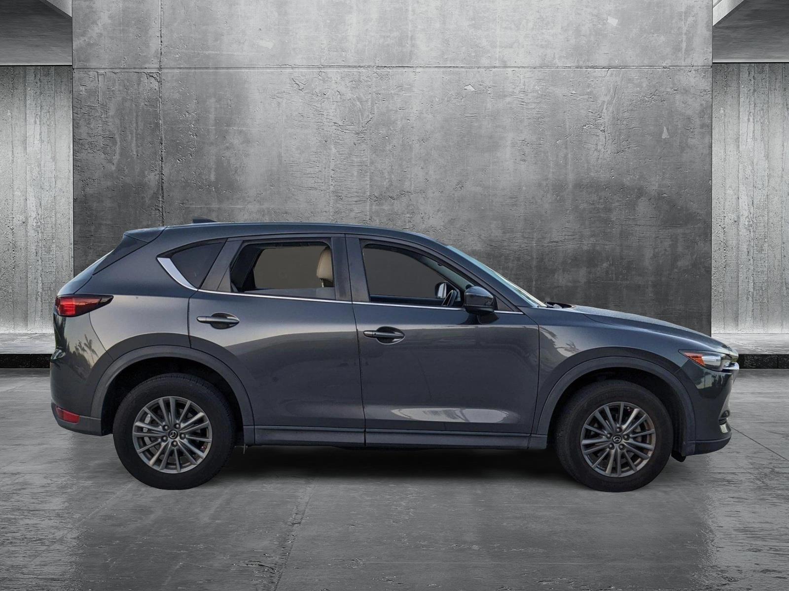 2017 Mazda CX-5 Vehicle Photo in PEMBROKE PINES, FL 33024-6534