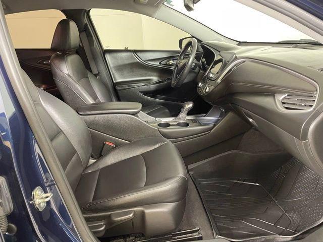 2022 Chevrolet Malibu Vehicle Photo in PHOENIX, AZ 85014-3381