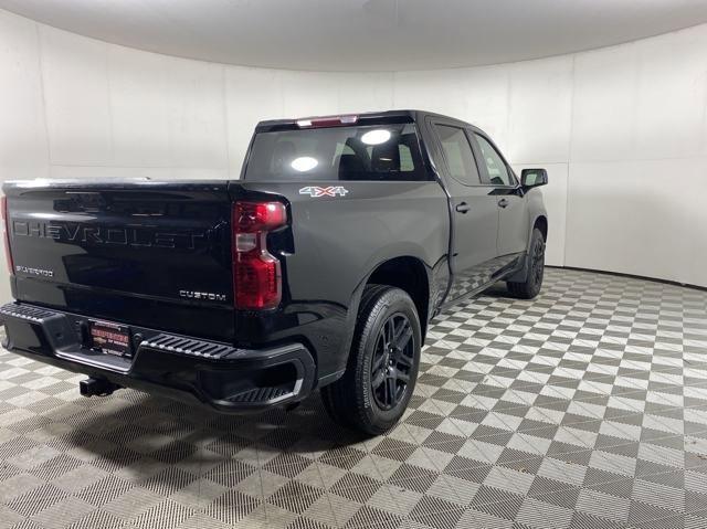 2023 Chevrolet Silverado 1500 Vehicle Photo in MEDINA, OH 44256-9001