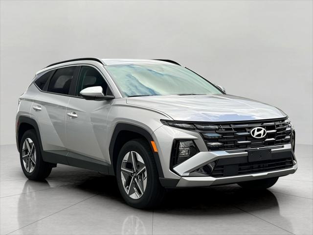 2025 Hyundai TUCSON Vehicle Photo in Green Bay, WI 54304