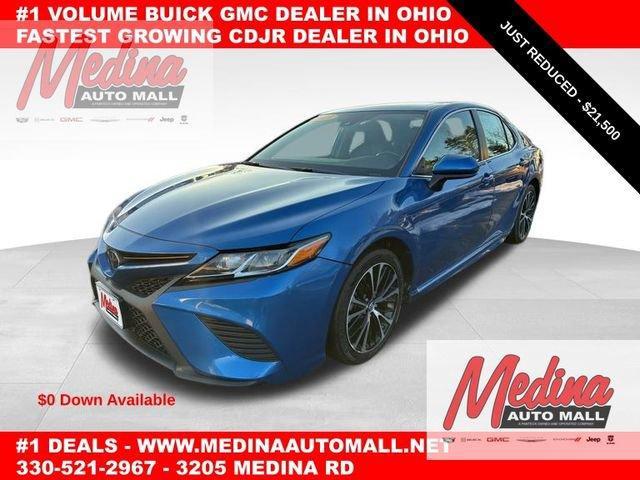 2019 Toyota Camry Vehicle Photo in MEDINA, OH 44256-9631