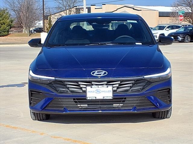 2025 Hyundai ELANTRA Vehicle Photo in Peoria, IL 61615