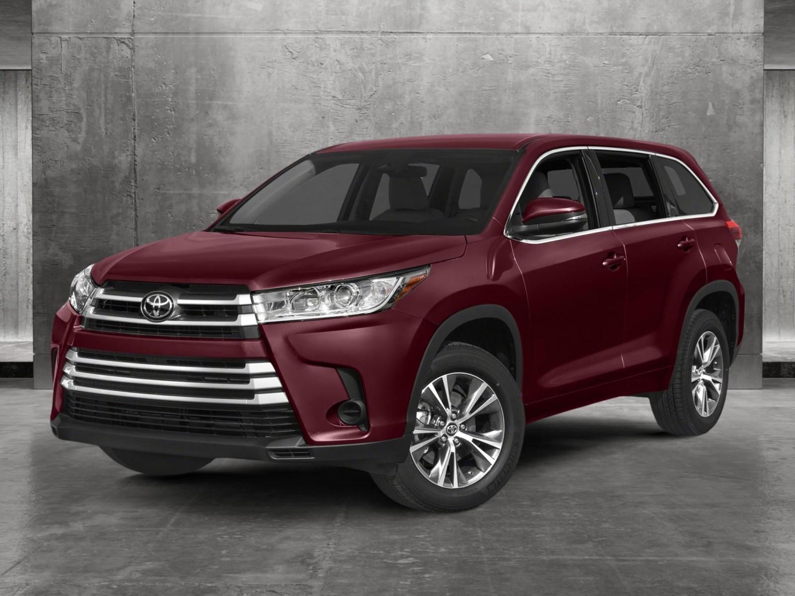 2017 Toyota Highlander Vehicle Photo in Ft. Myers, FL 33907