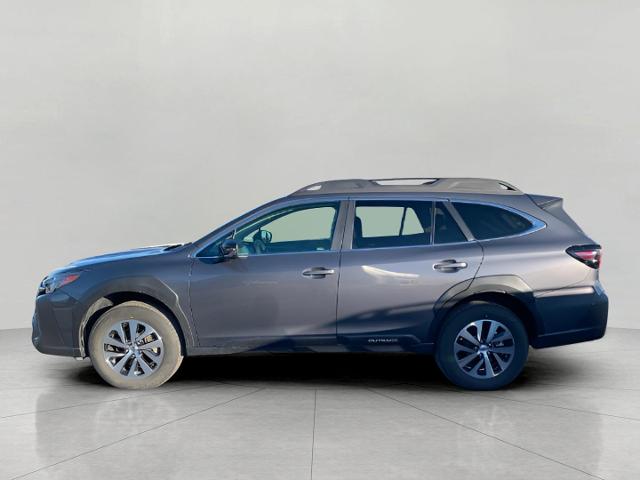 2024 Subaru Outback Vehicle Photo in Oshkosh, WI 54904