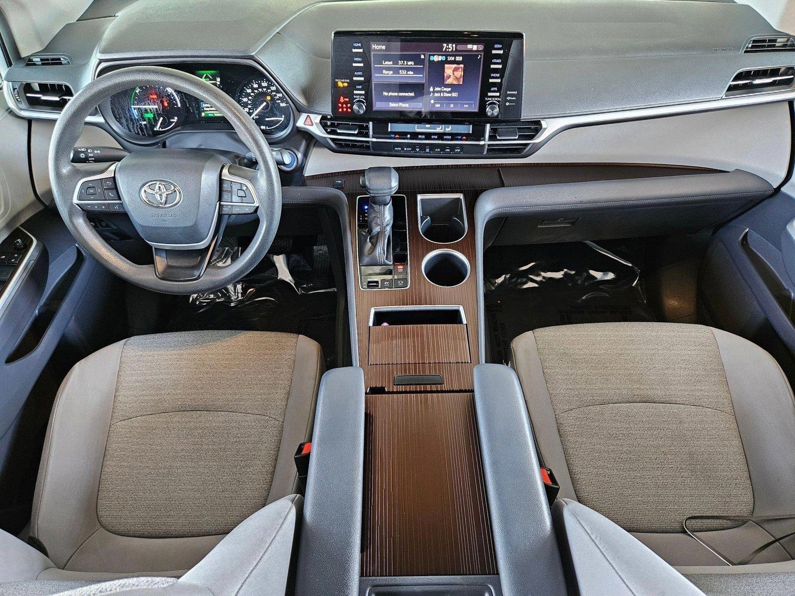 2021 Toyota Sienna Vehicle Photo in Henderson, NV 89014