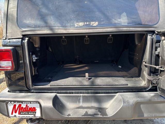 2019 Jeep Wrangler Unlimited Vehicle Photo in MEDINA, OH 44256-9631