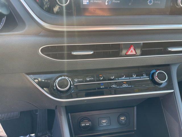 2022 Hyundai Sonata Vehicle Photo in MEDINA, OH 44256-9631