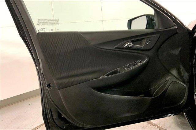 2024 Chevrolet Malibu Vehicle Photo in KANSAS CITY, MO 64114-4502