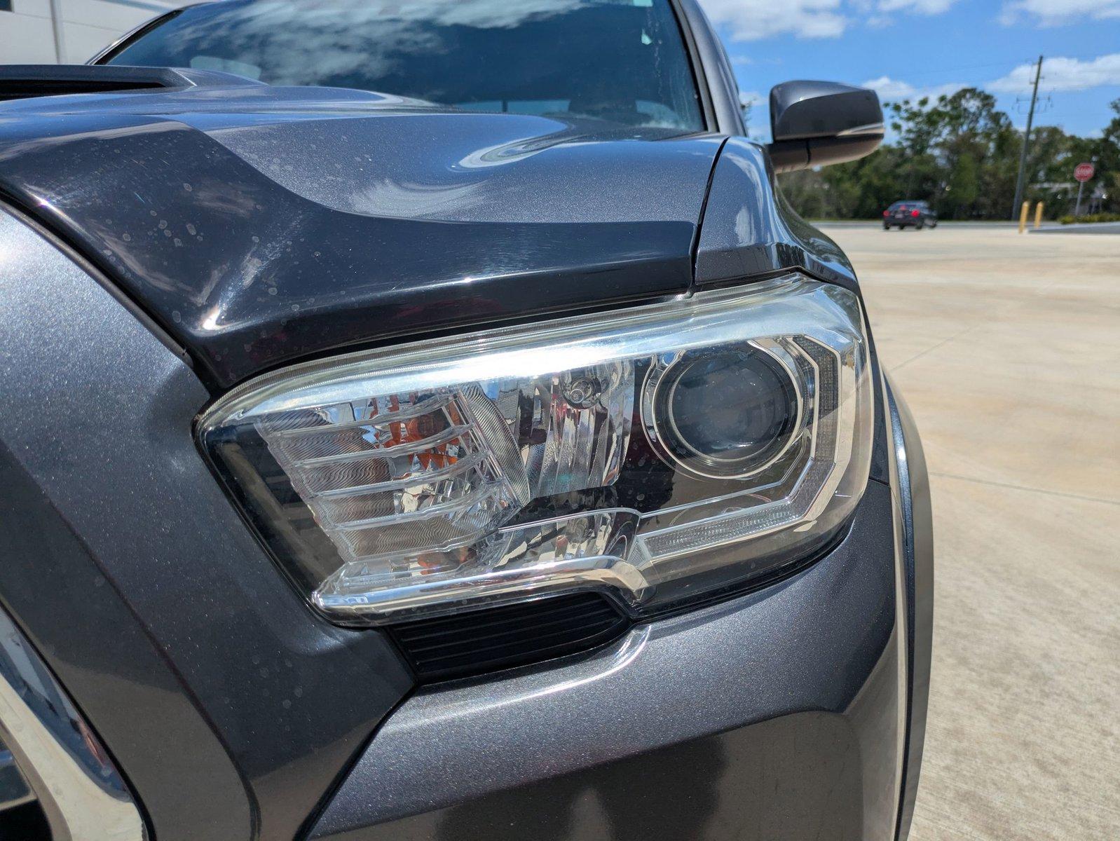 2017 Toyota Tacoma Vehicle Photo in Winter Park, FL 32792