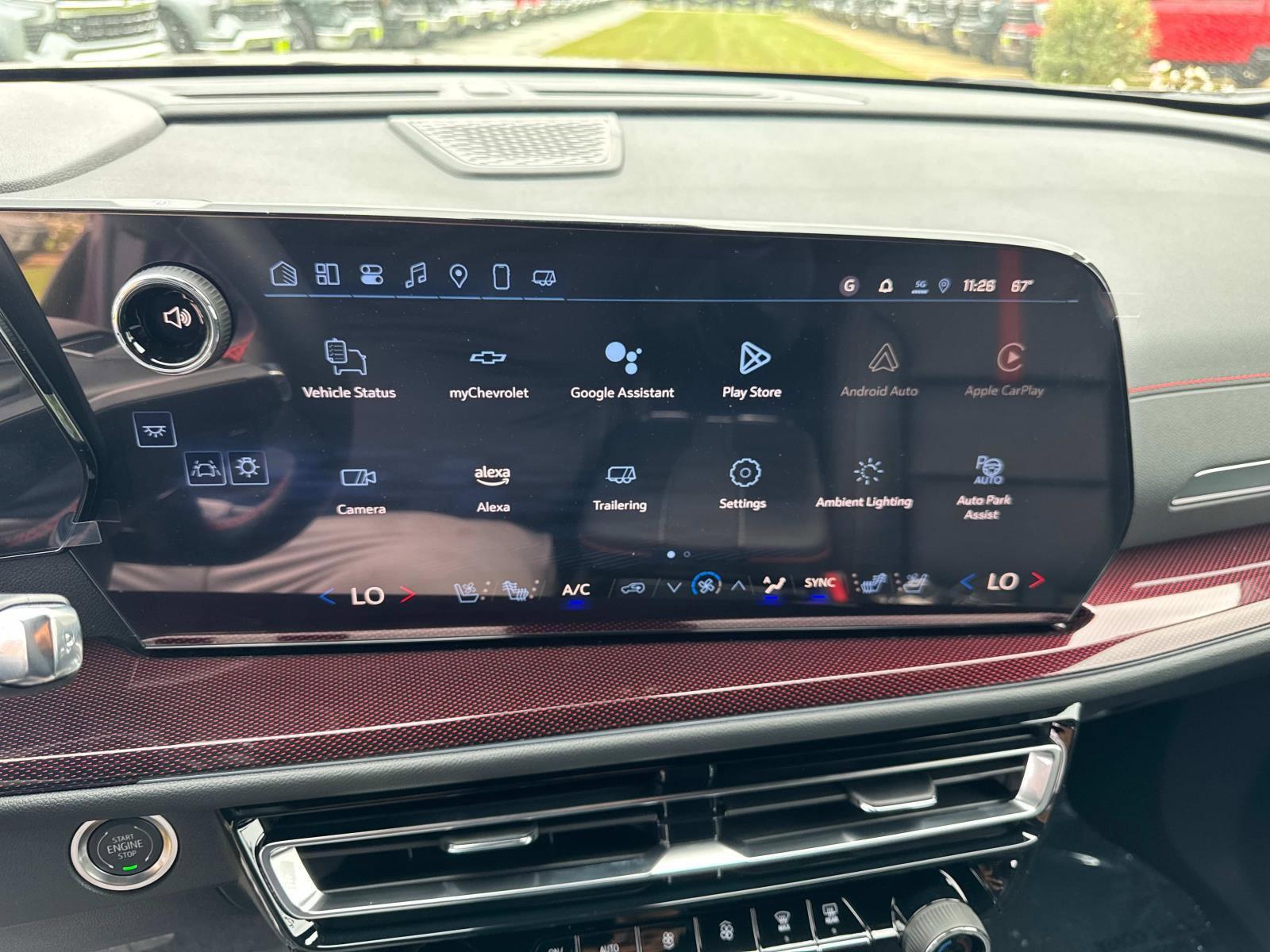 2025 Chevrolet Traverse Vehicle Photo in LOS ANGELES, CA 90007-3794