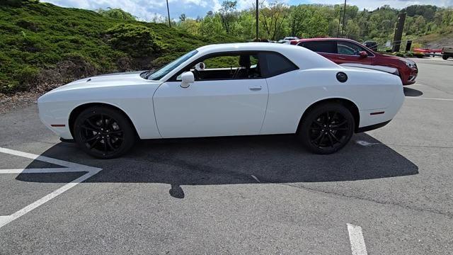 2016 Dodge Challenger Vehicle Photo in Pleasant Hills, PA 15236
