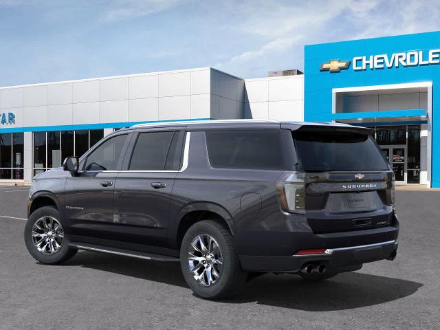 2025 Chevrolet Suburban Vehicle Photo in MOON TOWNSHIP, PA 15108-2571