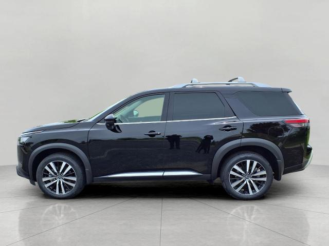 2025 Nissan Pathfinder Vehicle Photo in Oshkosh, WI 54904