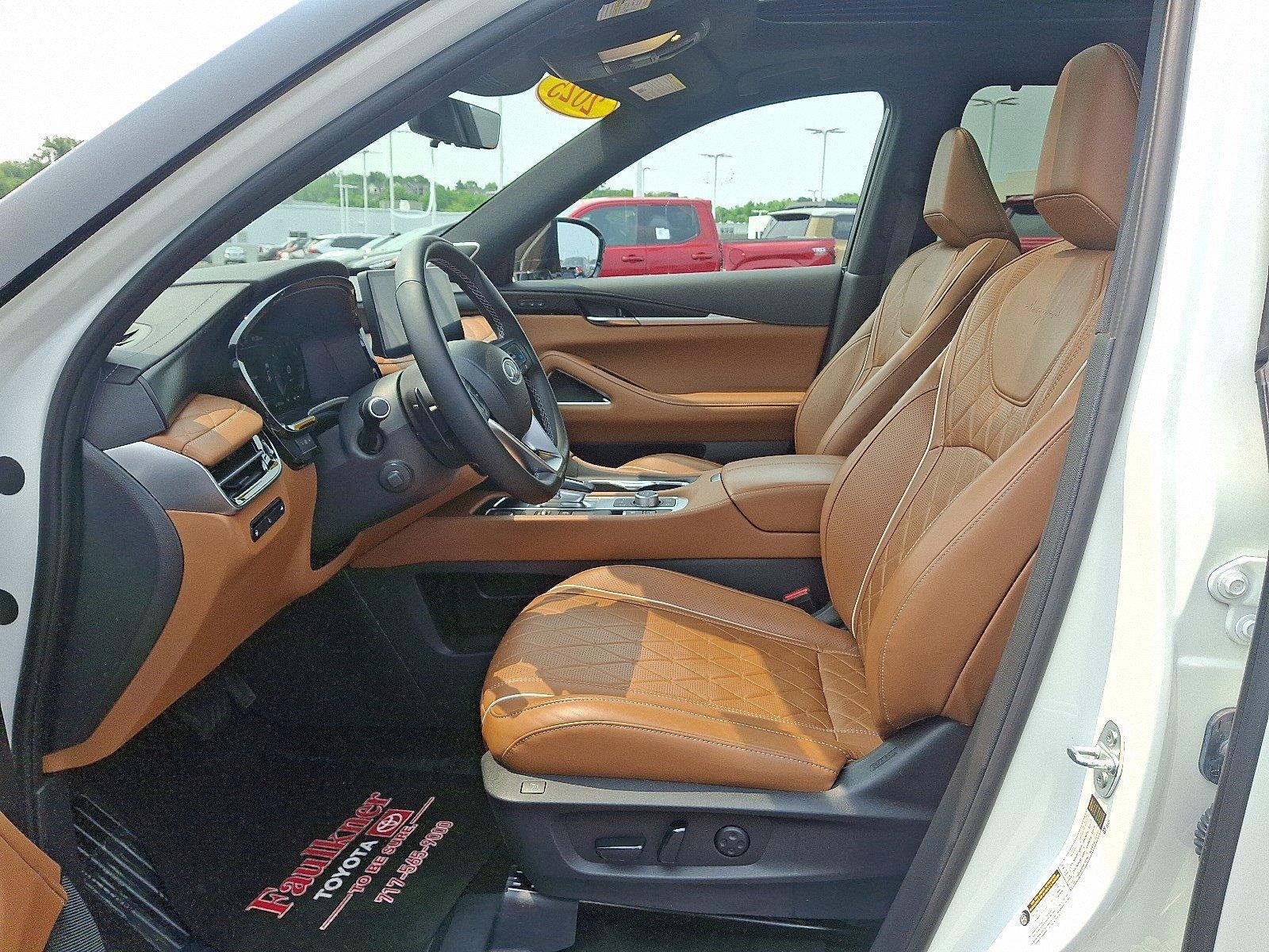 2025 INFINITI QX60 Vehicle Photo in Harrisburg, PA 17111