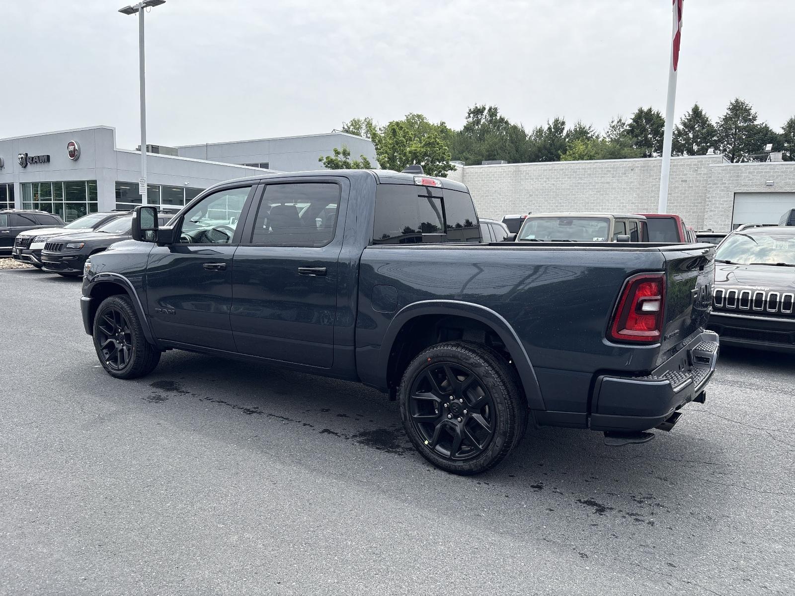 2025 Ram 1500 Vehicle Photo in Mechanicsburg, PA 17050-1707