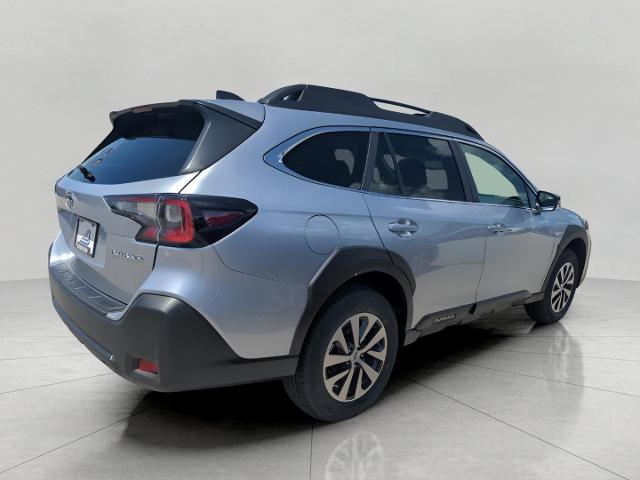2025 Subaru Outback Vehicle Photo in Green Bay, WI 54304