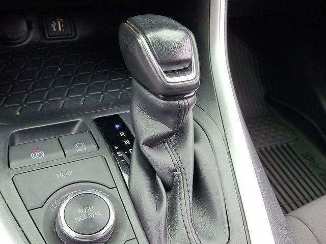 2023 Toyota RAV4 Hybrid Vehicle Photo in DANBURY, CT 06810-5034