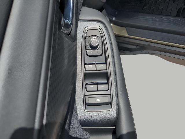 2025 Subaru Outback Vehicle Photo in Green Bay, WI 54304