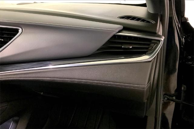 2022 Buick Enclave Vehicle Photo in Lees Summit, MO 64086