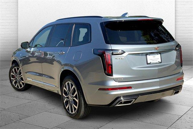 2024 Cadillac XT6 Vehicle Photo in KANSAS CITY, MO 64114-4545