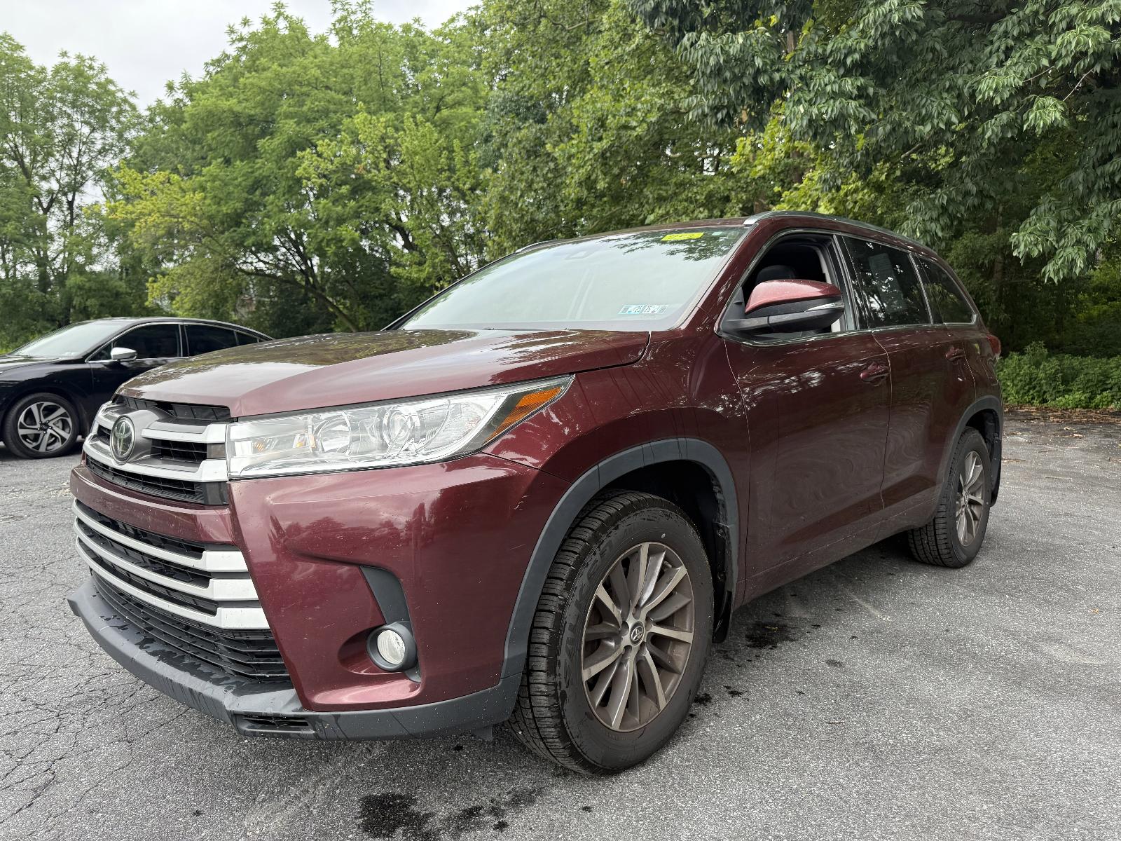 2017 Toyota Highlander Vehicle Photo in Harrisburg, PA 17111
