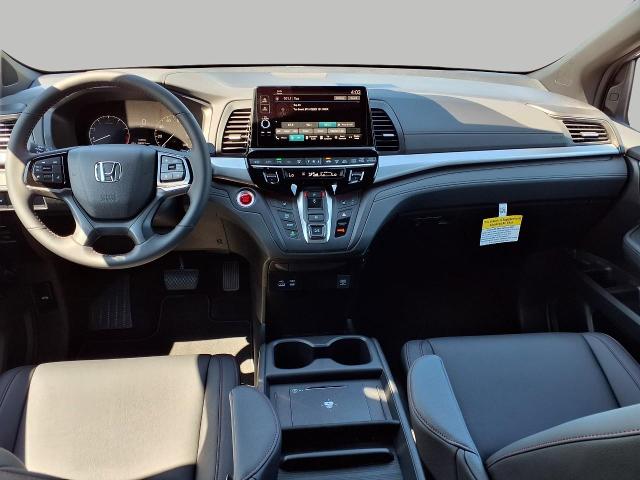 2025 Honda Odyssey Vehicle Photo in Oshkosh, WI 54904