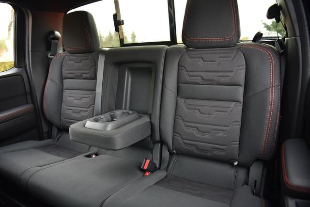 2025 Nissan Frontier Vehicle Photo in Ballwin, MO 63011