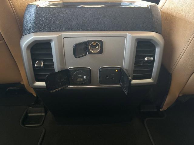2022 Ford Super Duty F-250 SRW Vehicle Photo in MANHATTAN, KS 66502-5036