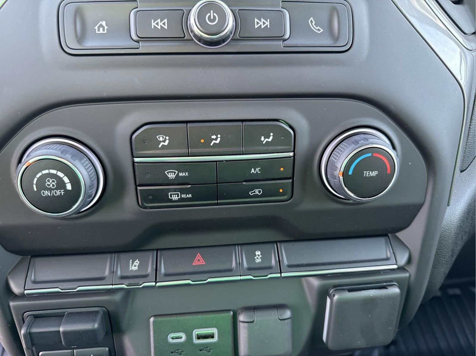 2025 Chevrolet Silverado 2500 HD Vehicle Photo in GEORGETOWN, TX 78626-7508