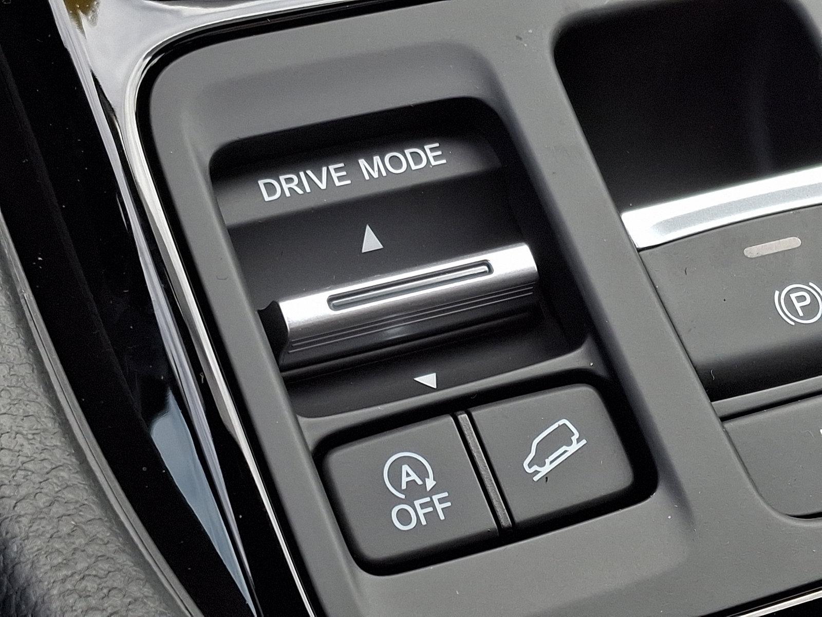 2025 Honda Pilot Vehicle Photo in Harrisburg, PA 17111
