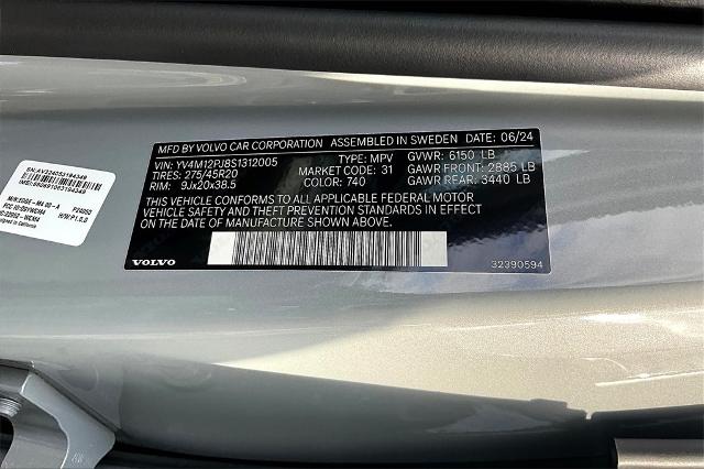 2025 Volvo XC90 Vehicle Photo in Houston, TX 77007