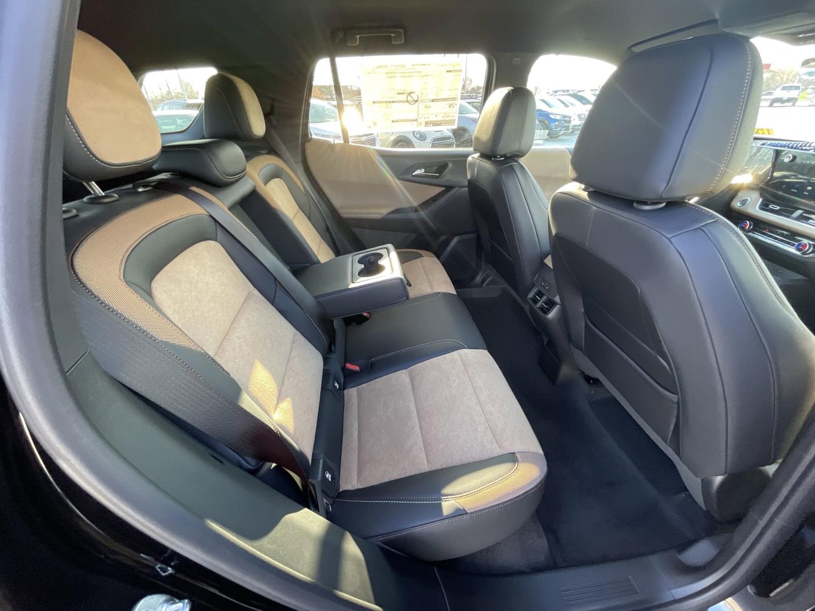 2025 Chevrolet Equinox Vehicle Photo in BENTONVILLE, AR 72712-4322