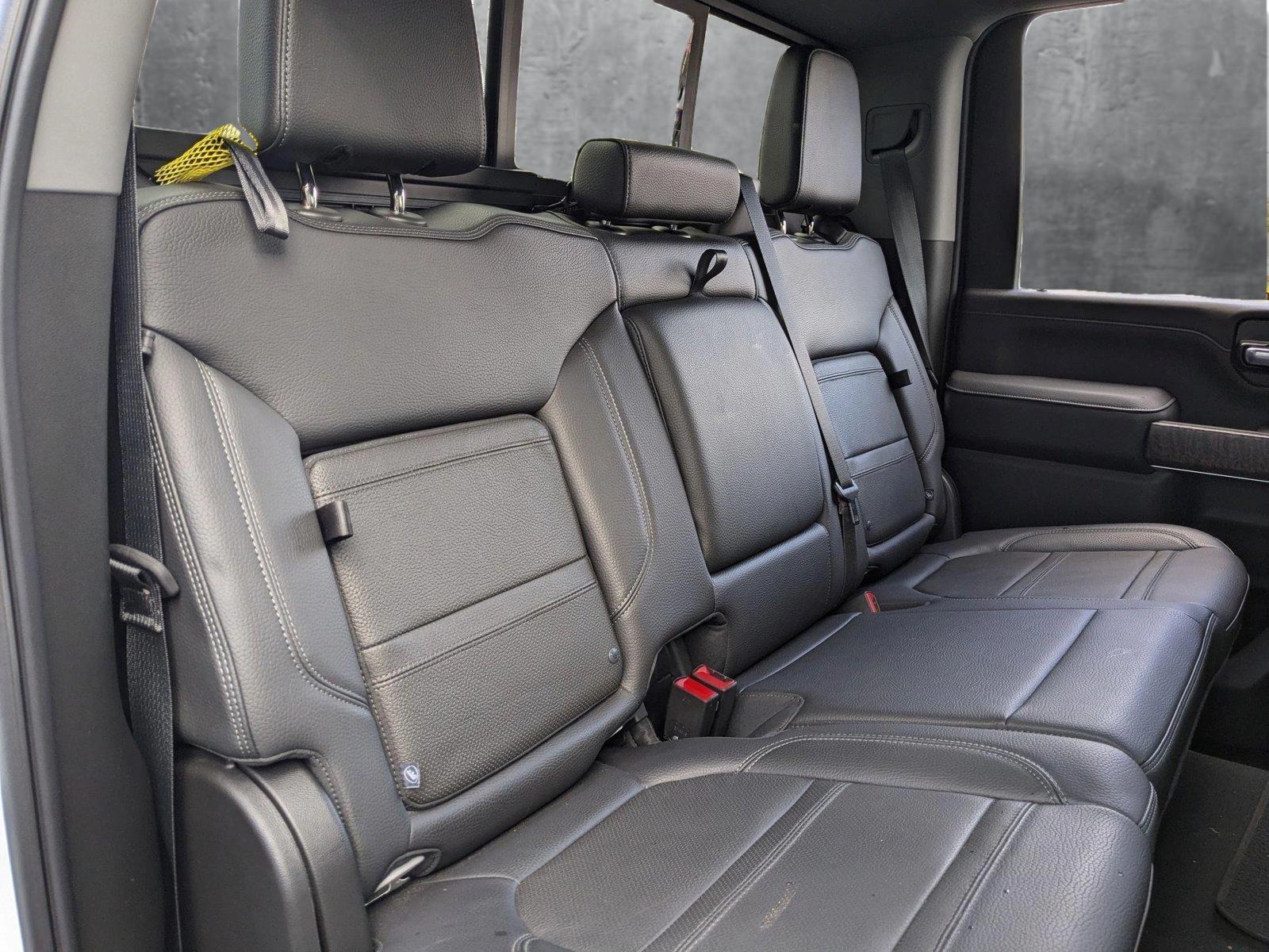 2022 GMC Sierra 3500 HD Vehicle Photo in VALENCIA, CA 91355-1705
