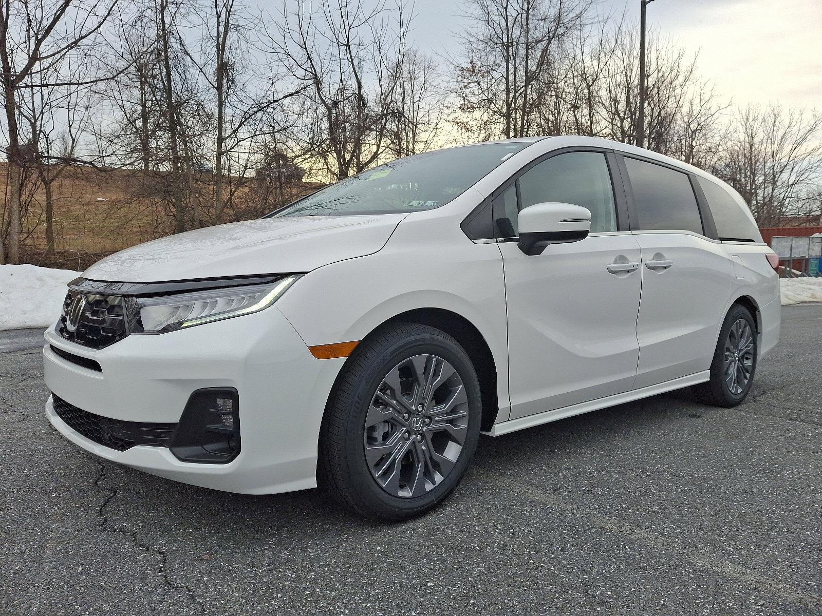 2025 Honda Odyssey Vehicle Photo in Harrisburg, PA 17111