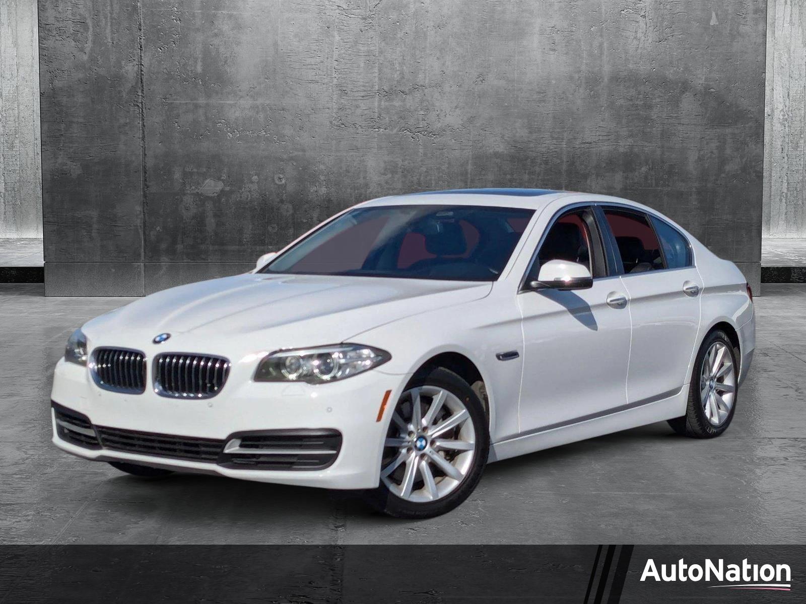 2014 BMW 5 Series Vehicle Photo in VALENCIA, CA 91355-1705