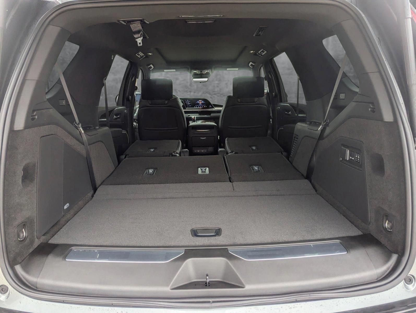 2024 Cadillac Escalade Vehicle Photo in CORPUS CHRISTI, TX 78412-4902
