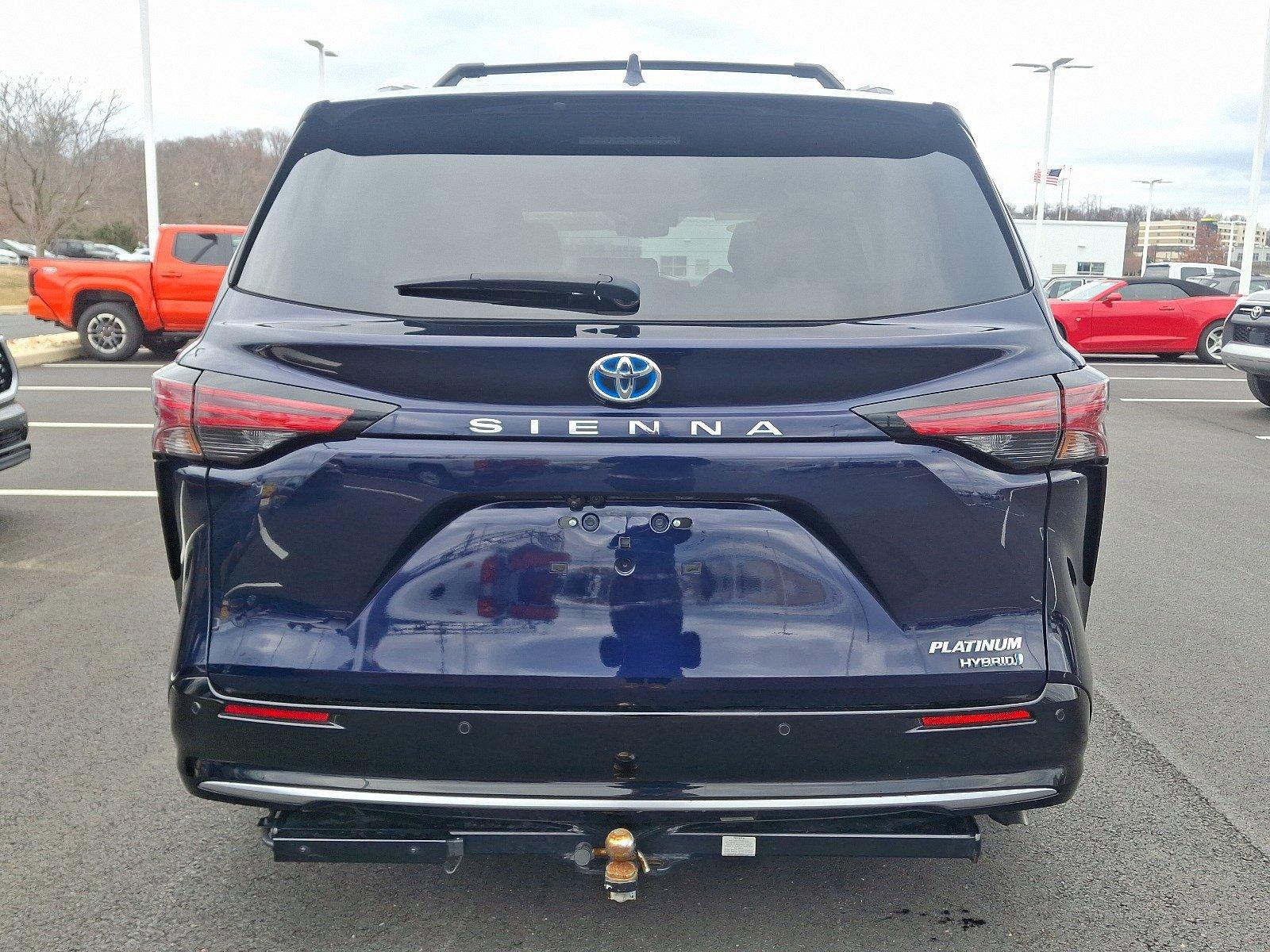 2021 Toyota Sienna Vehicle Photo in Harrisburg, PA 17111