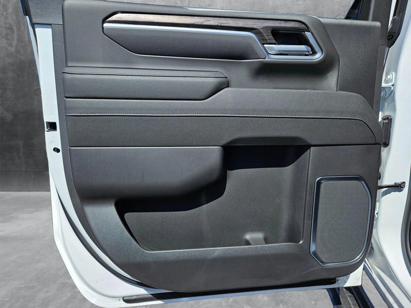 2025 Chevrolet Silverado 3500 HD Vehicle Photo in AUSTIN, TX 78759-4154