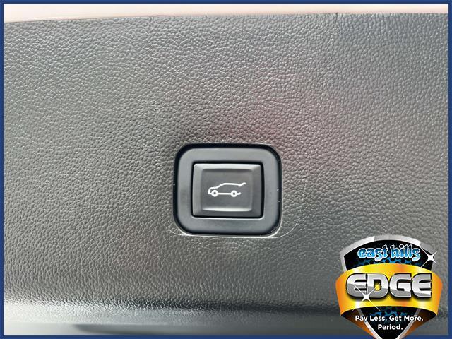 2022 Chevrolet Traverse Vehicle Photo in Roslyn, NY 11576