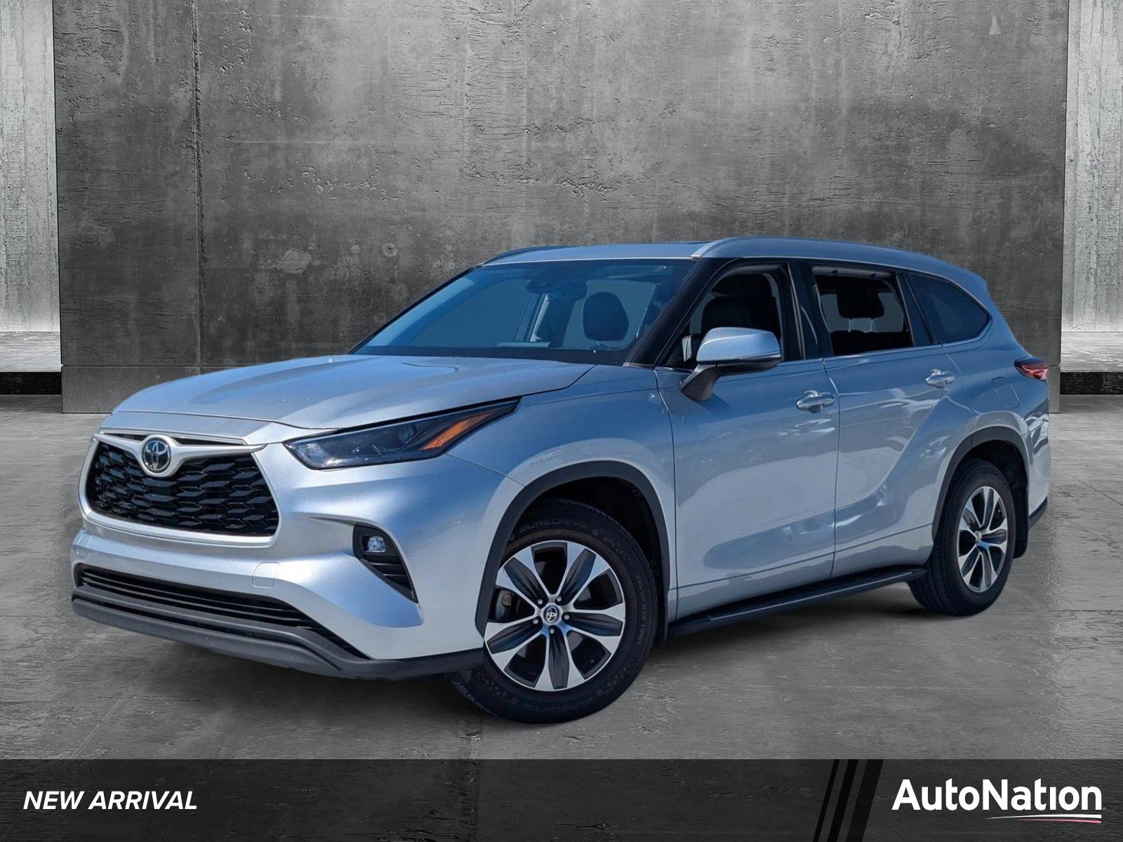 2022 Toyota Highlander Vehicle Photo in Ft. Myers, FL 33907