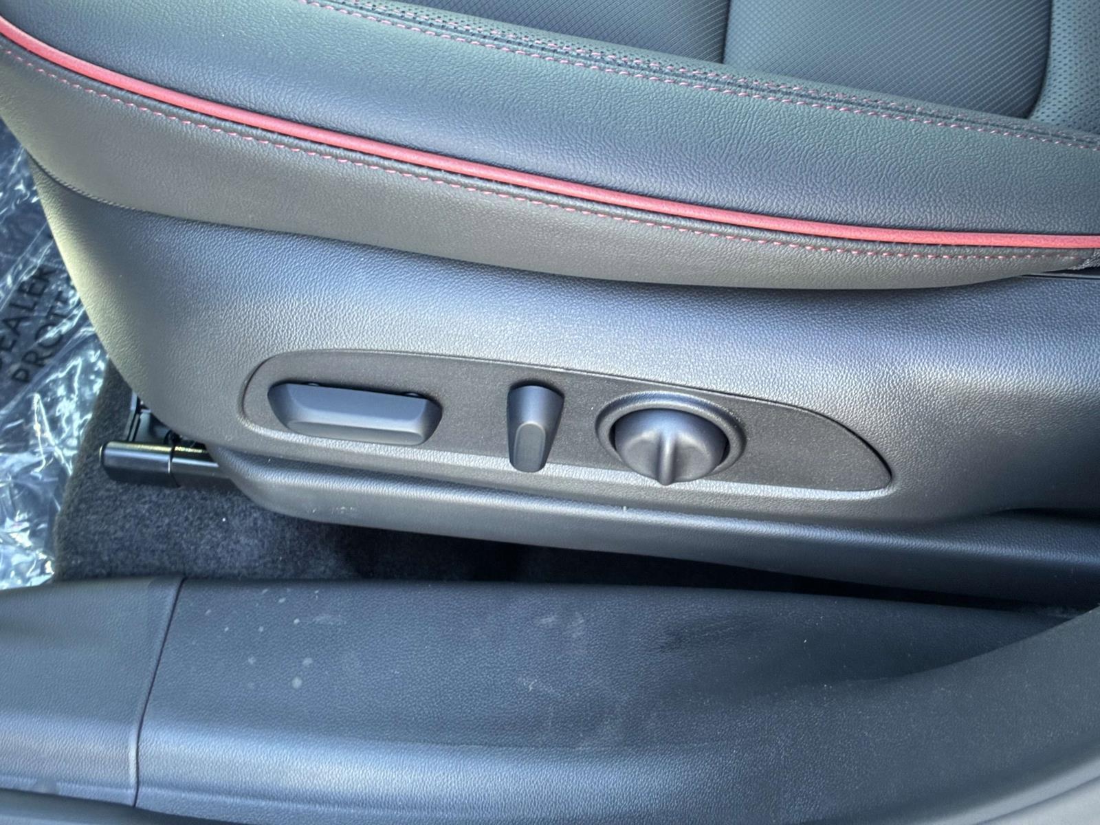 2025 Chevrolet Trailblazer Vehicle Photo in LOS ANGELES, CA 90007-3794