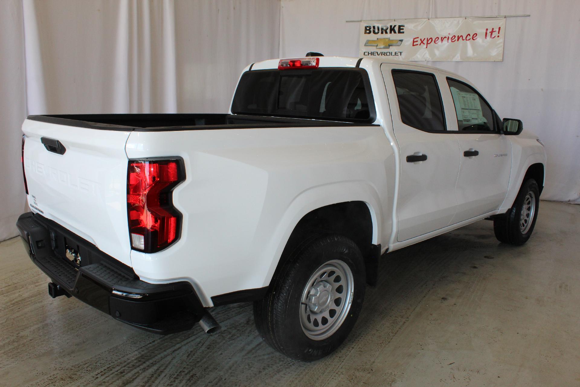 2025 Chevrolet Colorado Vehicle Photo in NORTHAMPTON, MA 01060-1120