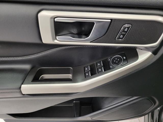 2023 Ford Explorer Vehicle Photo in Oshkosh, WI 54901