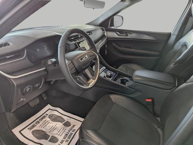 2025 Jeep Grand Cherokee L Vehicle Photo in Oshkosh, WI 54901