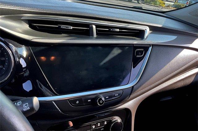 2021 Buick Encore GX Vehicle Photo in TOPEKA, KS 66609-0000