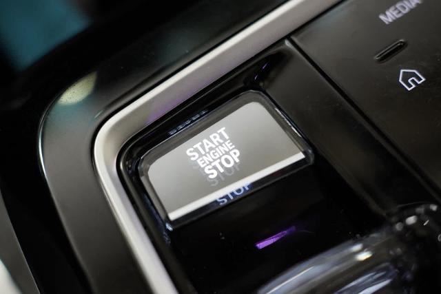 2023 BMW 760i xDrive Vehicle Photo in GRAPEVINE, TX 76051