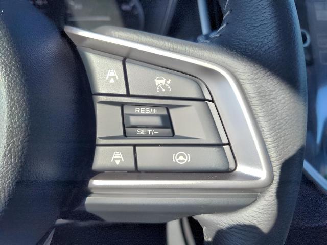 2025 Subaru Ascent Vehicle Photo in Green Bay, WI 54304