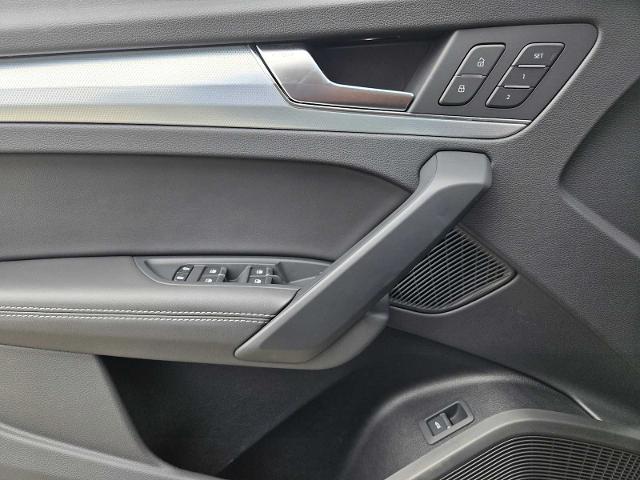 2025 Audi Q5 Vehicle Photo in SUGAR LAND, TX 77478