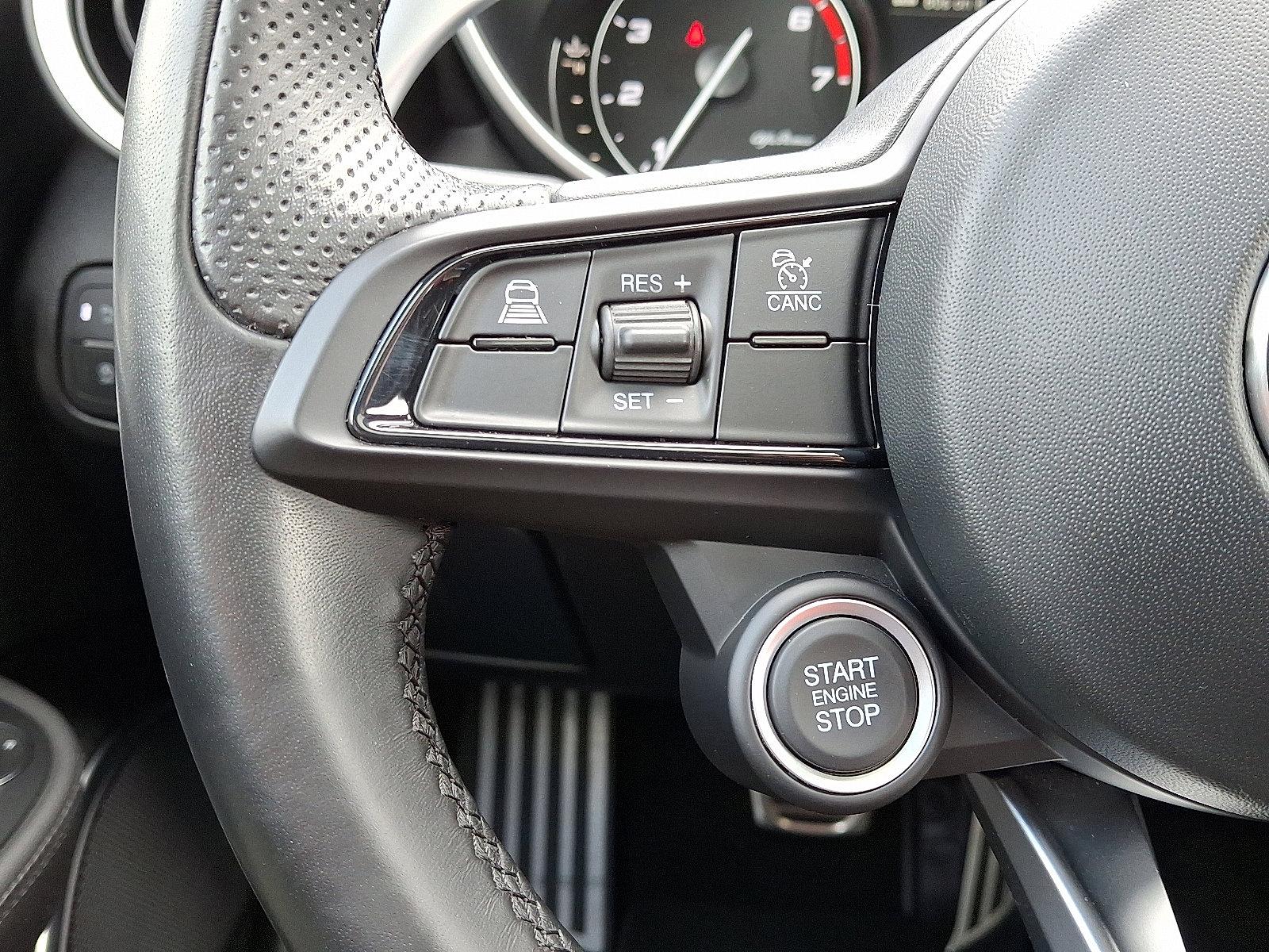 2022 Alfa Romeo Giulia Vehicle Photo in Mechanicsburg, PA 17050